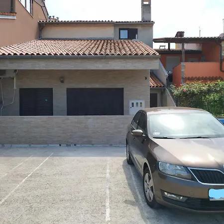 Διαμέρισμα Zp44