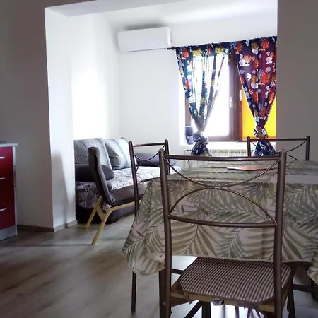 Apartment Zlatko *